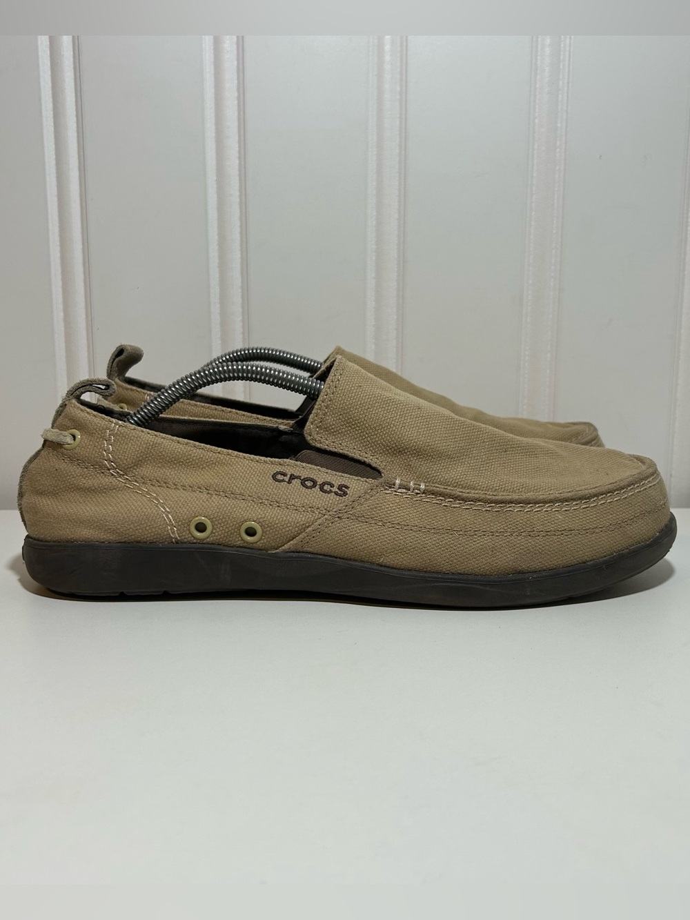 CROCS Santa Cruz tan khaki Slip-On Loafers men’s 12 brown sole